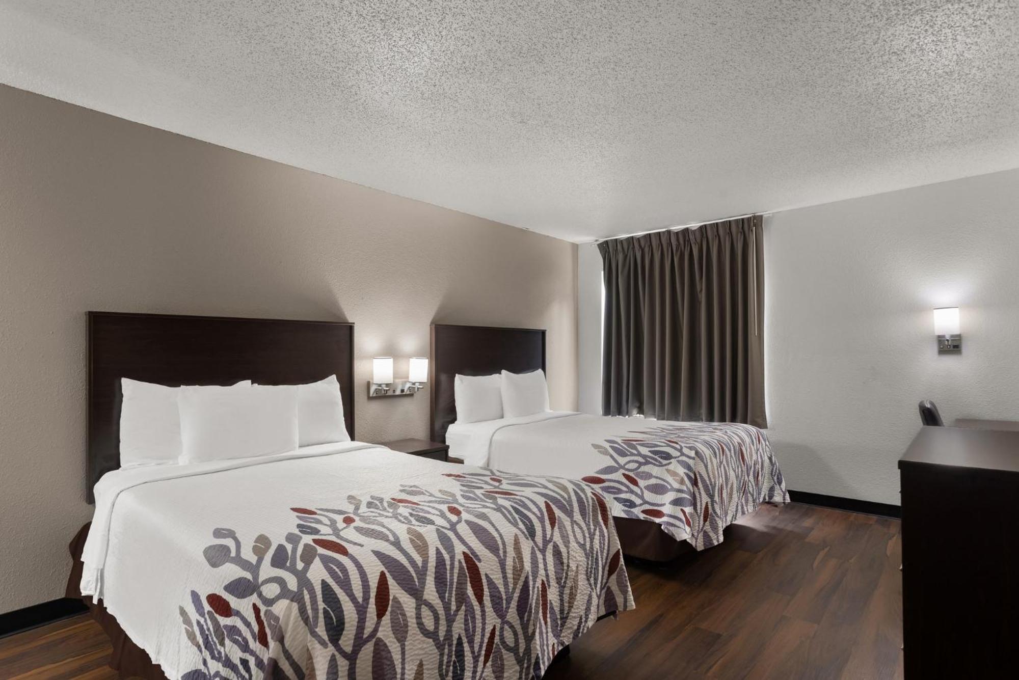 Red Roof Inn & Suites Savannah Airport Pooler Exterior foto